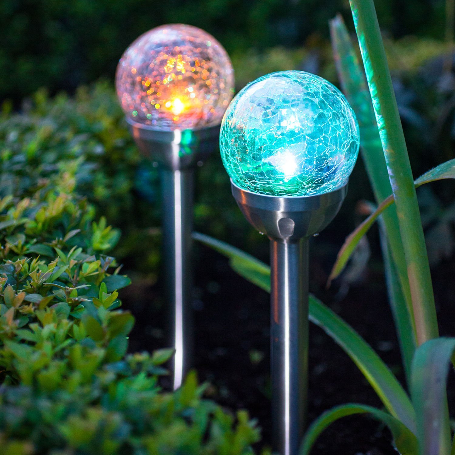 Luzes solares do jardim como fazer um bom design anti-roubo?